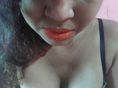 LillyCici Ebony webcam from Brazil