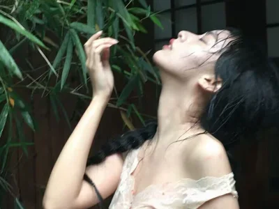 stripchat HiLILI-00